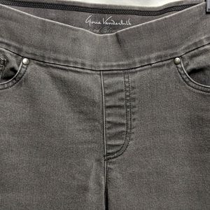 Gloria Vanderbilt Charcoal Jeggings